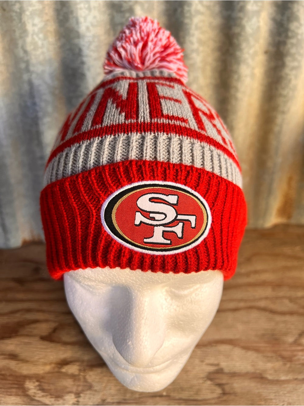 San Francisco 49ers Red & Gray Pom Beanie